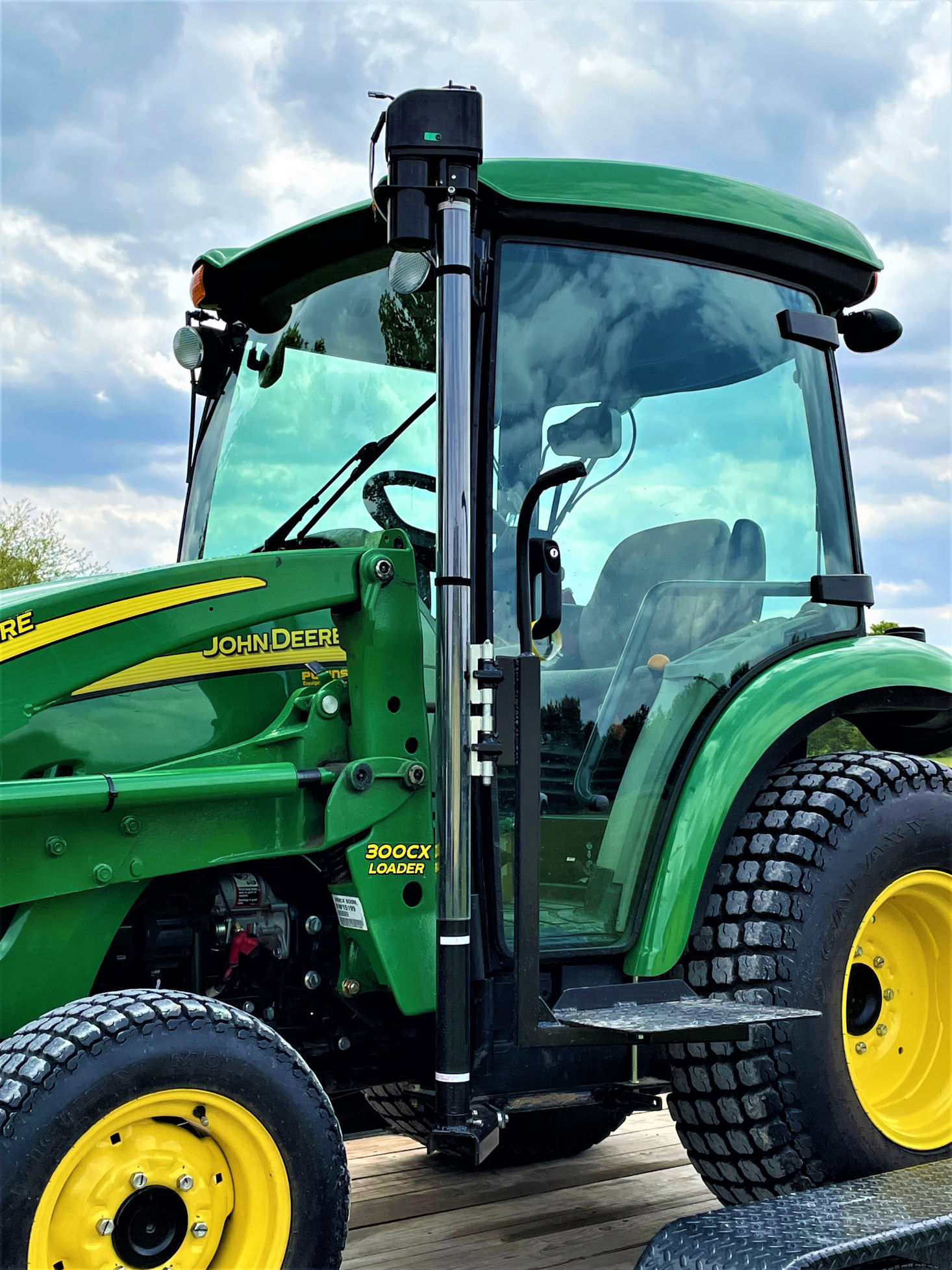Farming and Construction Tractor Lift Coach Lift